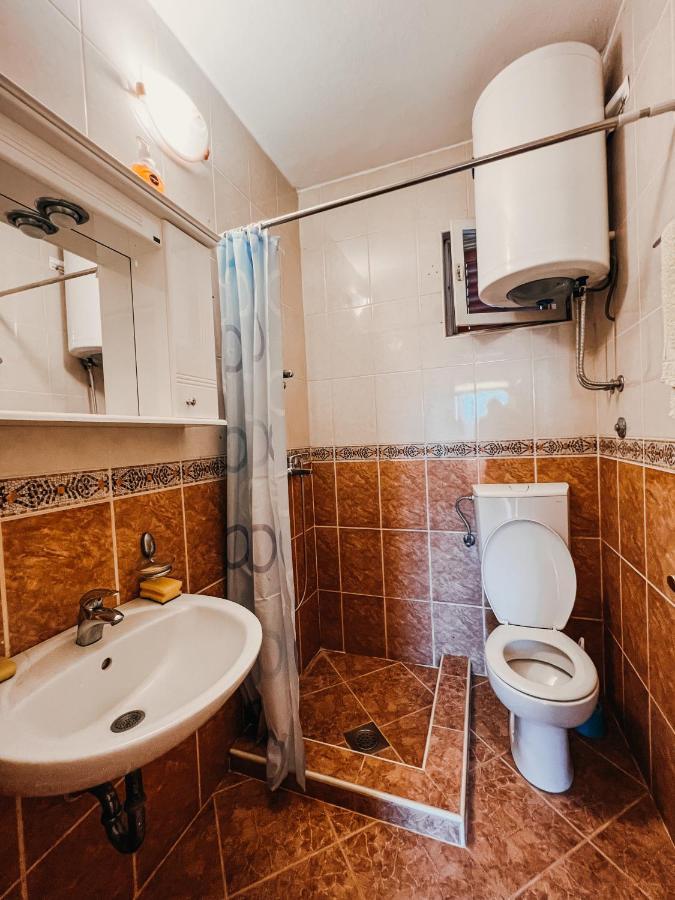 Vladivostok Apartments Tivat Luaran gambar