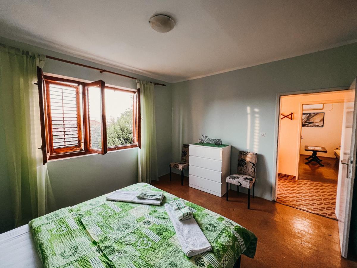 Vladivostok Apartments Tivat Luaran gambar